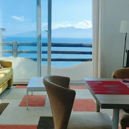 Apartament At Bougainville *