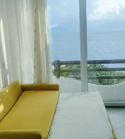 At Bougainville Saranda