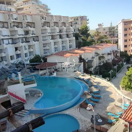 Apartamento At Bougainville